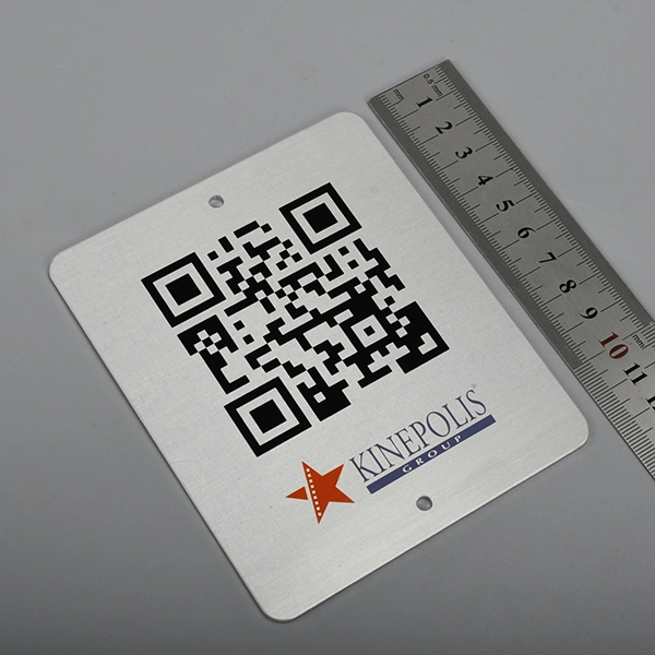 Алюминиевая этикетка с QR-кодом