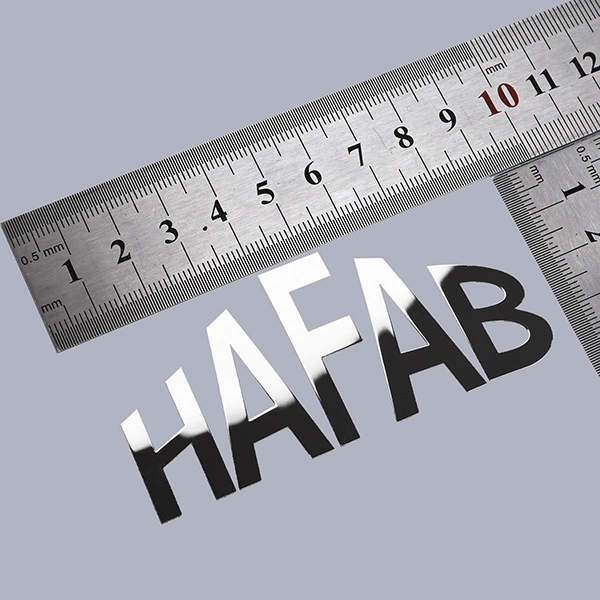 Тонкая металлическая переводная наклейка